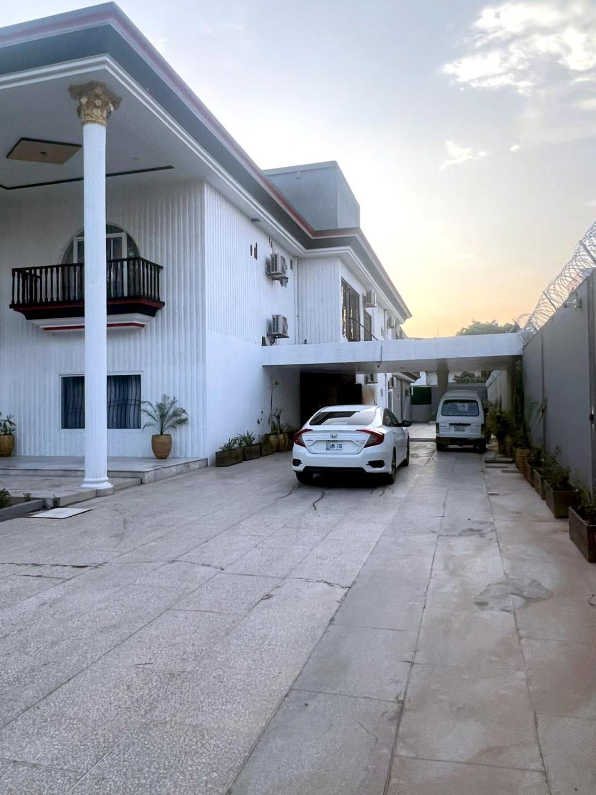 Four Season Boutique Hotel Islamabad Eksteriør billede