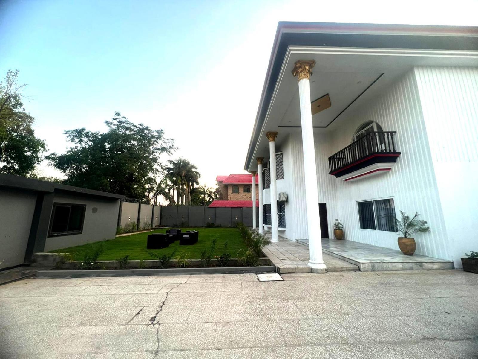 Four Season Boutique Hotel Islamabad Eksteriør billede